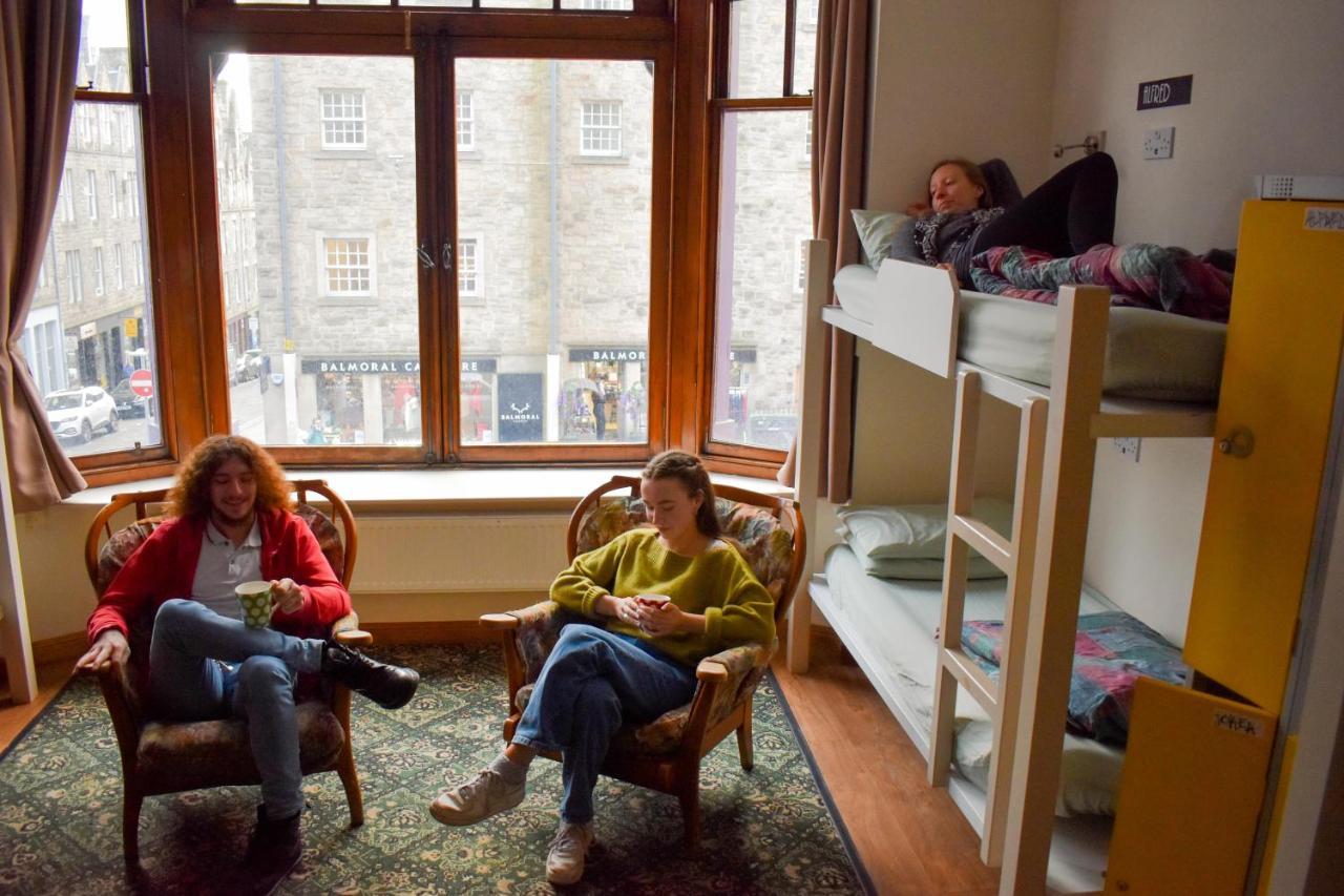 Royal Mile Backpackers Hostel Единбург Екстериор снимка